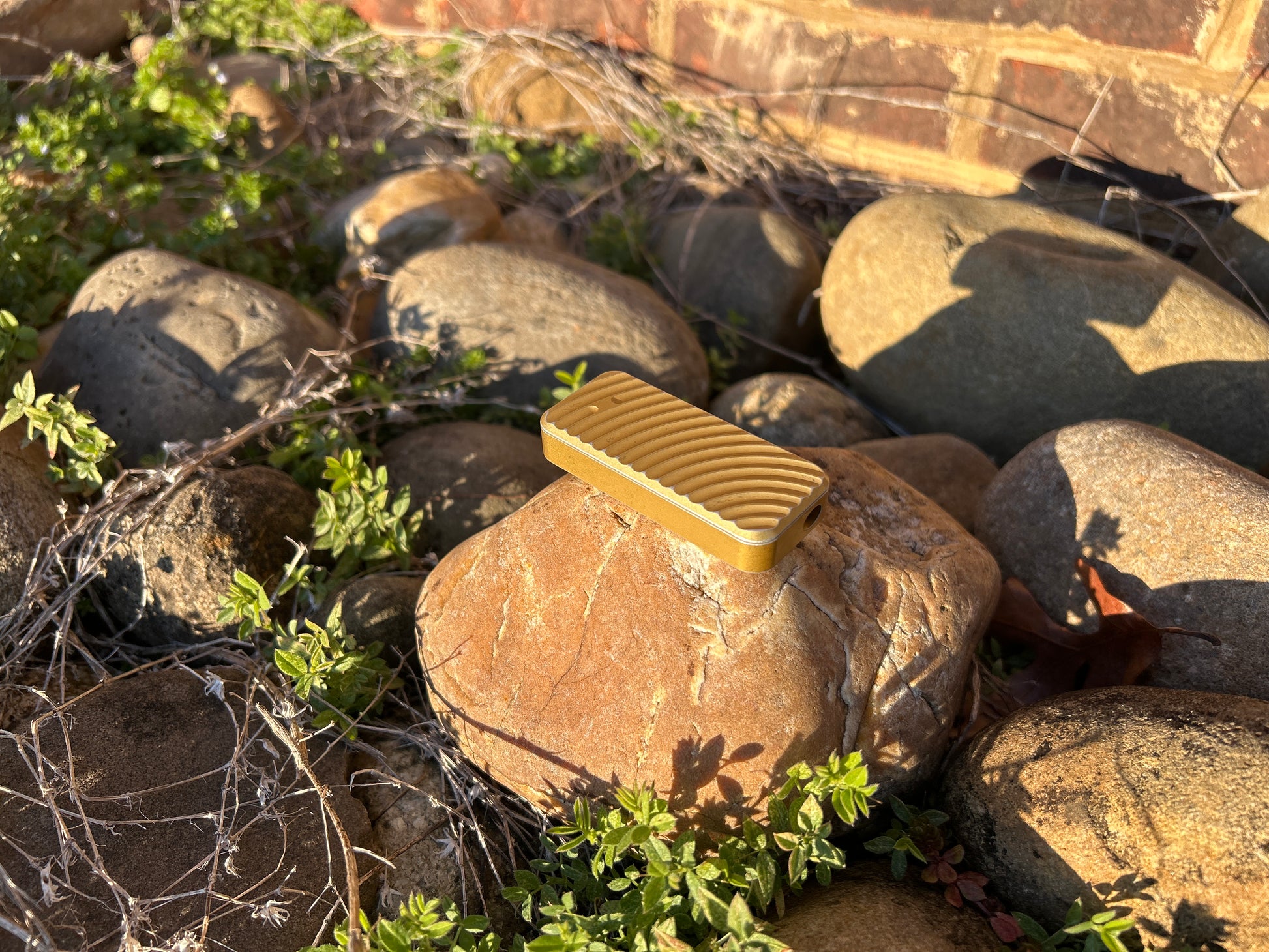 Gold RiveryMFG Zero-6061 Aluminum Original Pattern retractable utility knife.