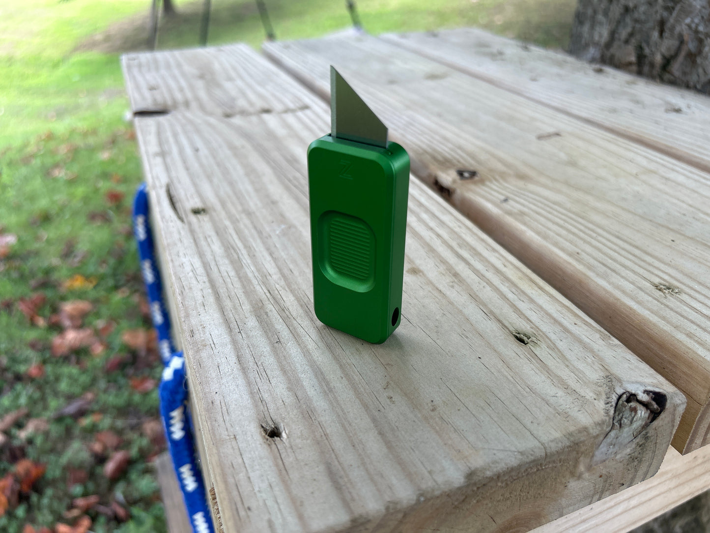 RiveryMFG Zero BLEM Green CadLab collaboration utility knife with smooth operator pattern