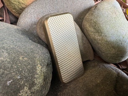 RiveryMFG Brass Zero Utility Knife Knurl Pattern