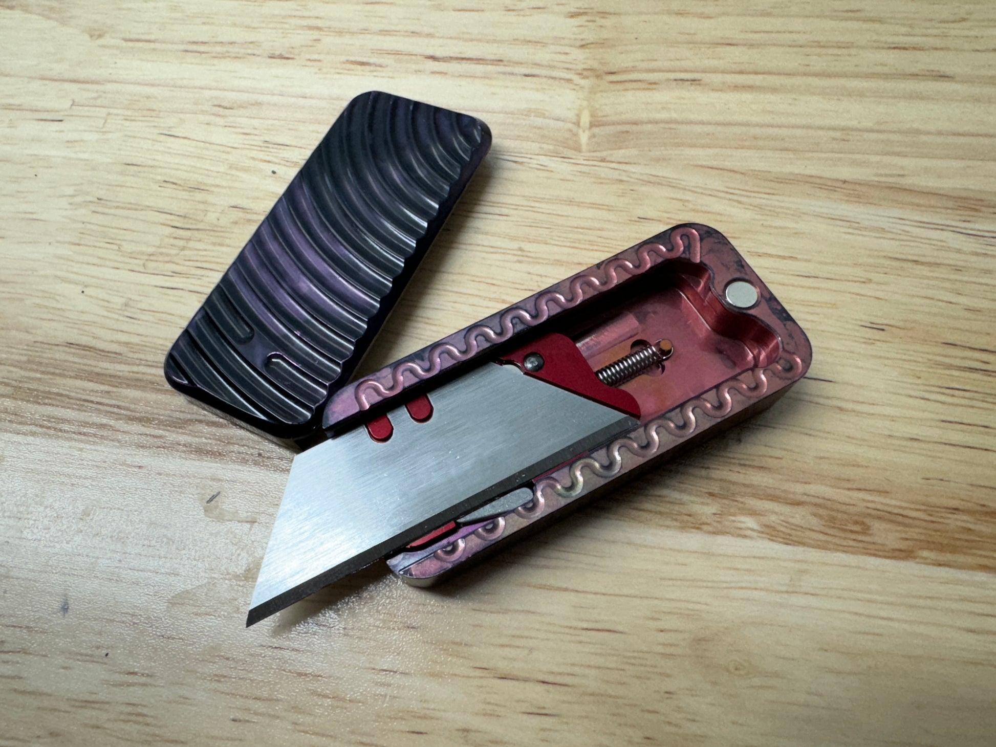 RiveryMFG Zero Cosmic Gemstone Utility Knife with Original Pattern opened