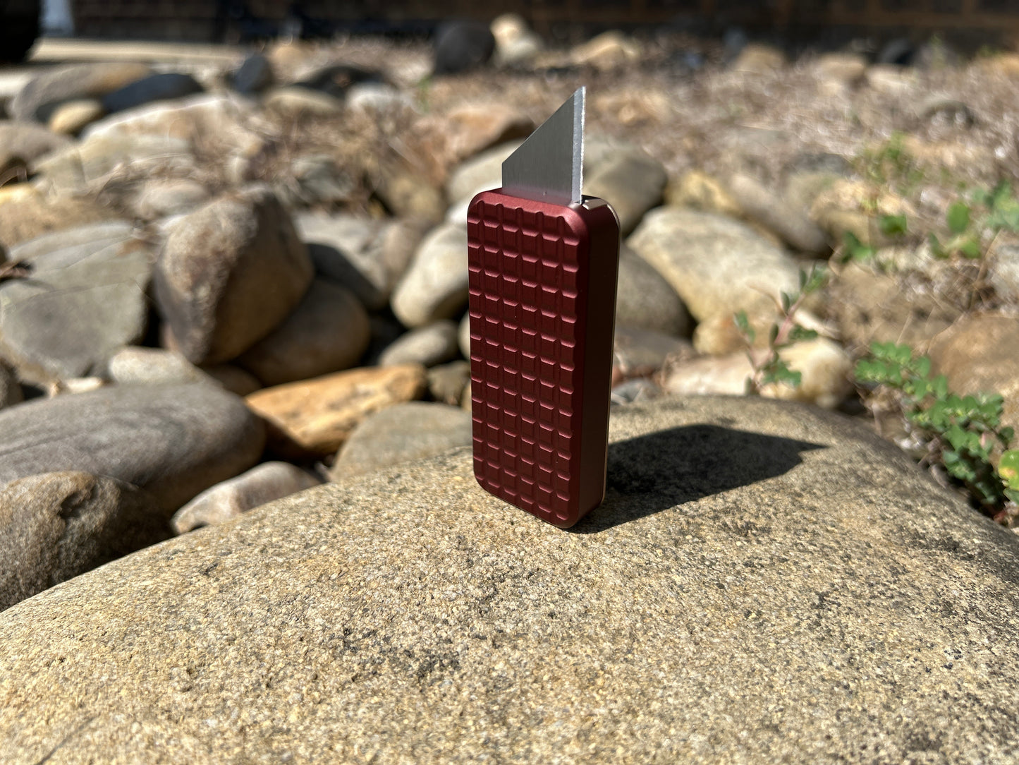 RiveryMFG Zero Champagne lid and Chocolate Base CadLab custom combination utility knife with grenade pattern