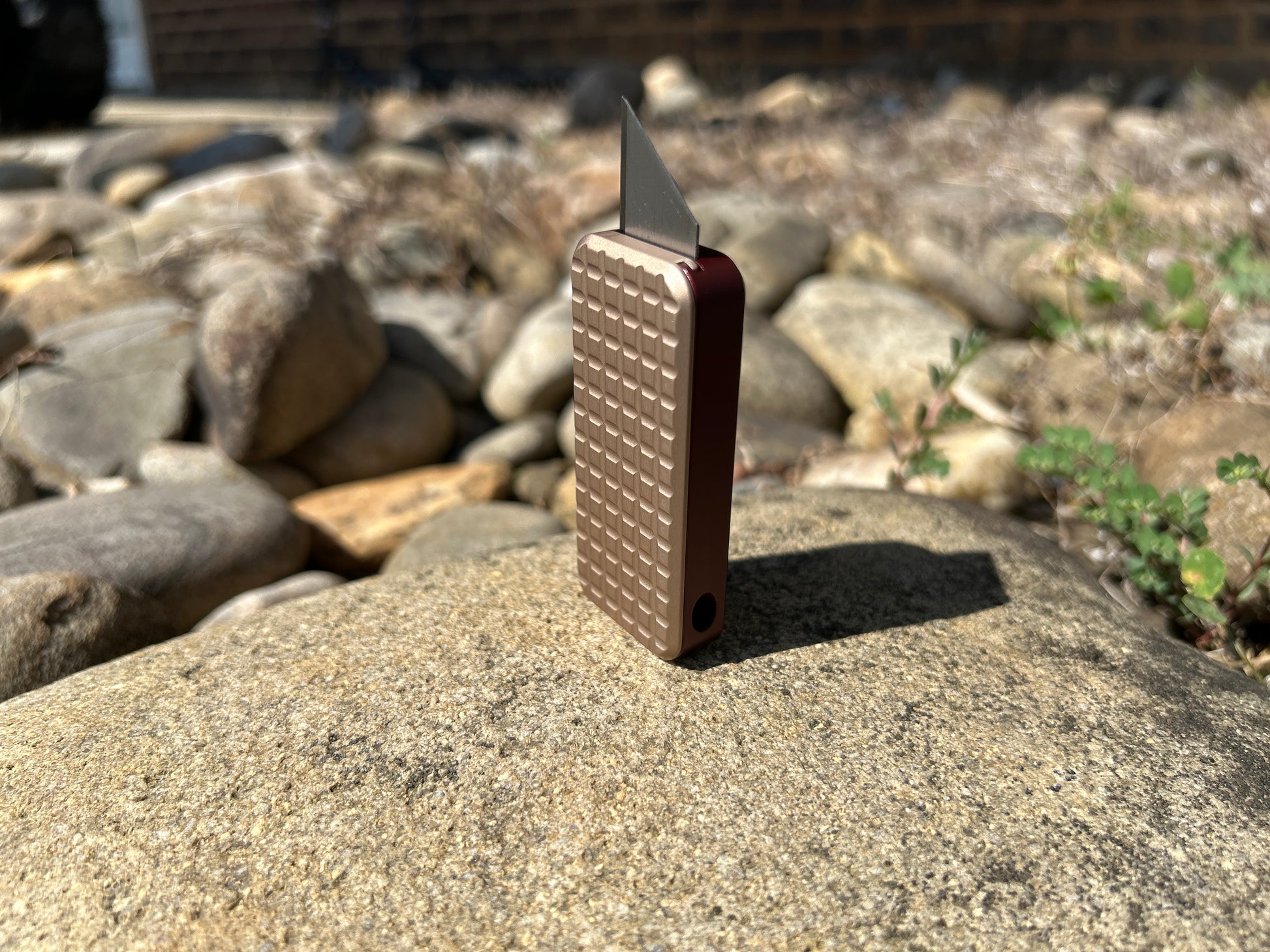 RiveryMFG Zero Champagne lid and Chocolate Base CadLab custom combination utility knife with grenade pattern
