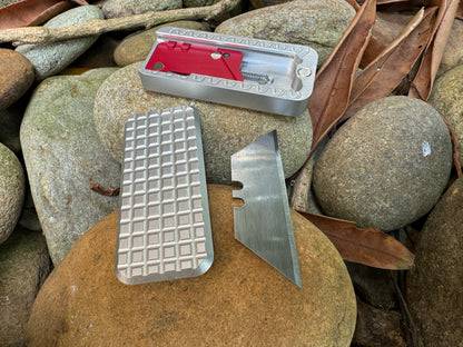 RiveryMFG Gray Zero Utility Knife Grenade Pattern