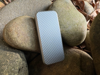 RiveryMFG Gray Zero Utility Knife Knurl Pattern 